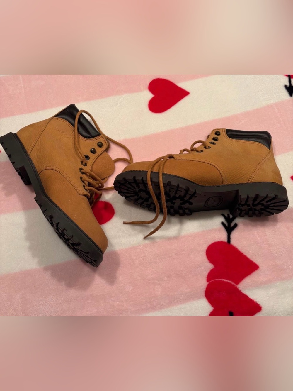 Women’s Tan Leather Work Boots - Rugged Lace-Up Comfort